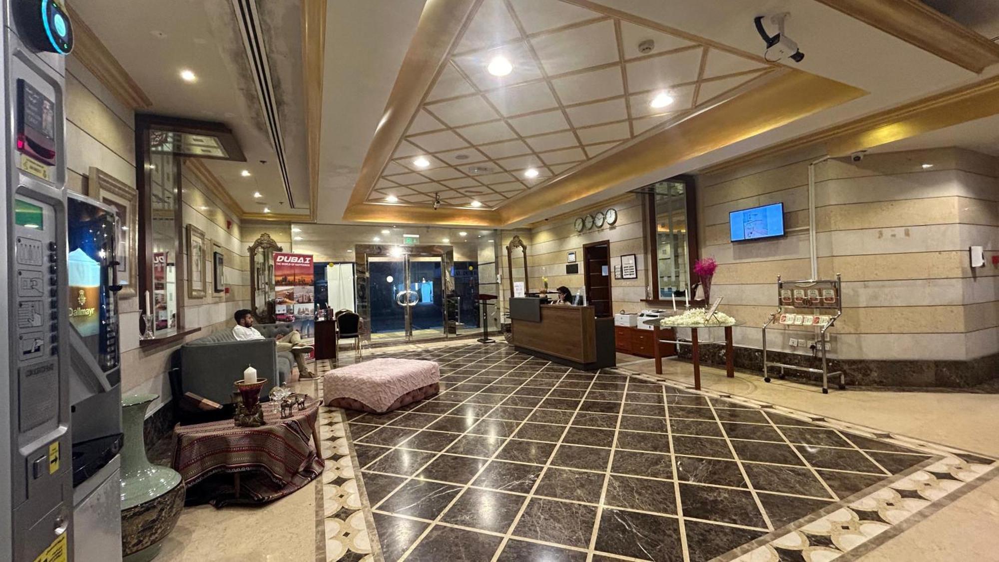 Al Raya Hotel Apartments Dubai Exterior foto