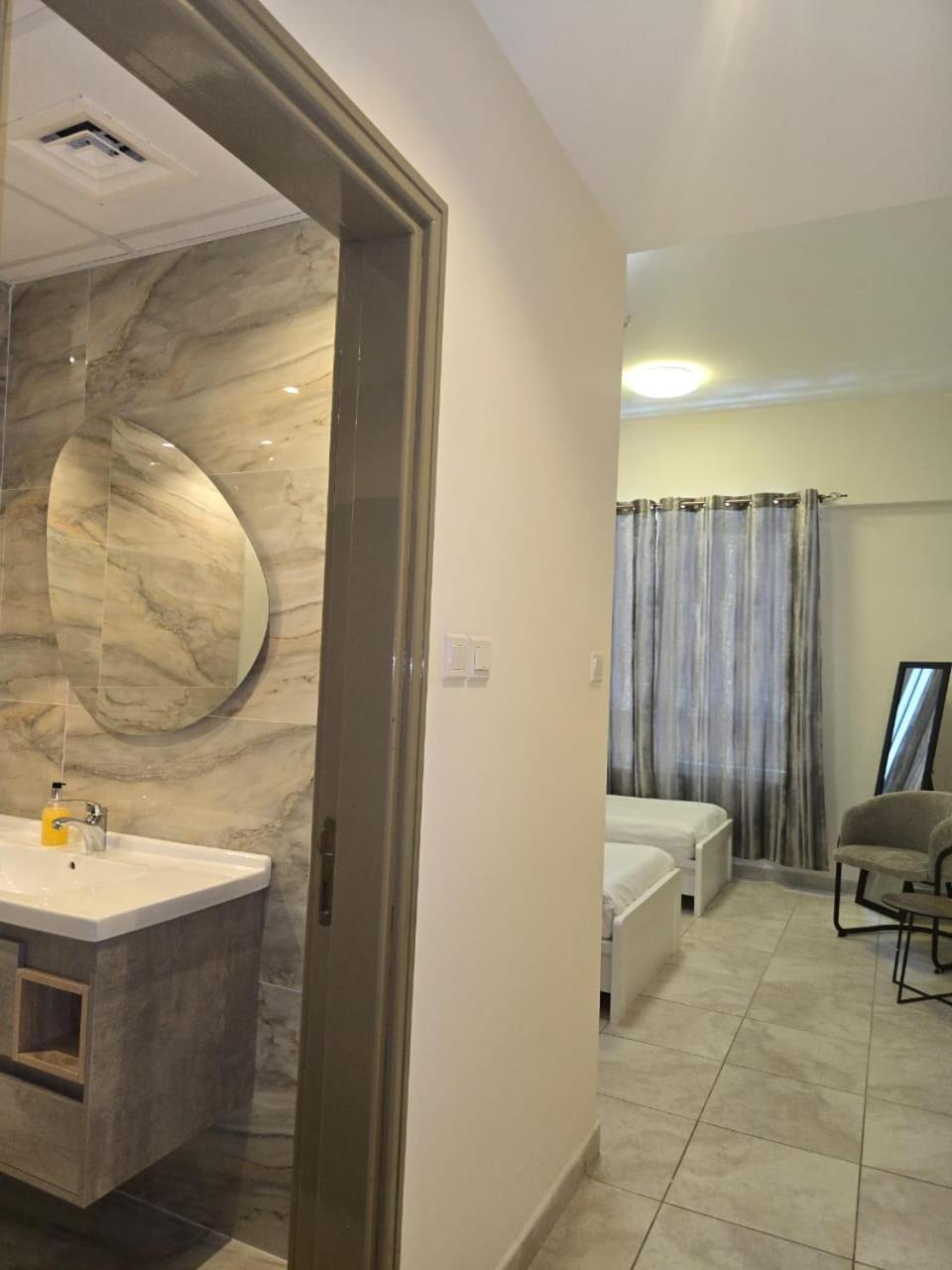 Al Raya Hotel Apartments Dubai Exterior foto